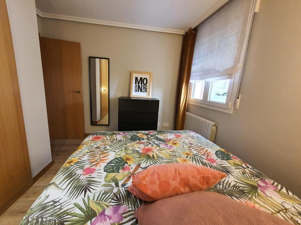 Apartmán Piso En El Burgos Historico Exteriér fotografie